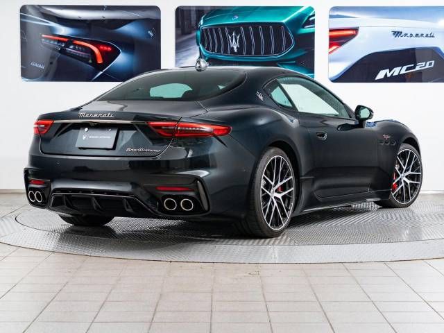 MASERATI GRANTURISMO