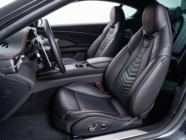 MASERATI GRANTURISMO