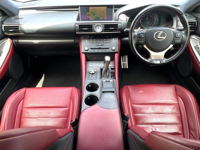 LEXUS RC200t