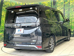 VOXY HYBRID