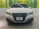 CROWN sedan hybrid