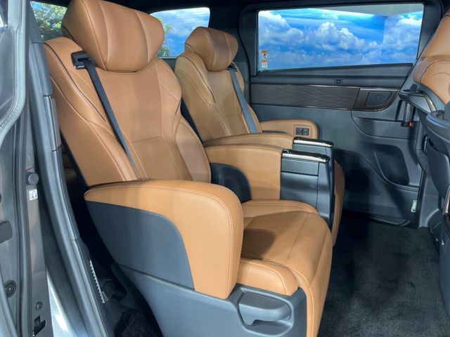 VELLFIRE  HYBRID