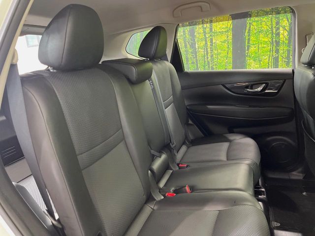 X-TRAIL 2WD