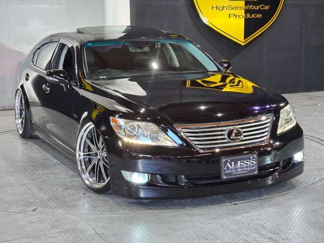 LEXUS LS460