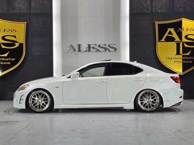 LEXUS IS250
