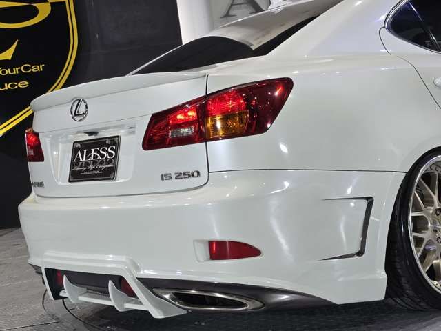 LEXUS IS250