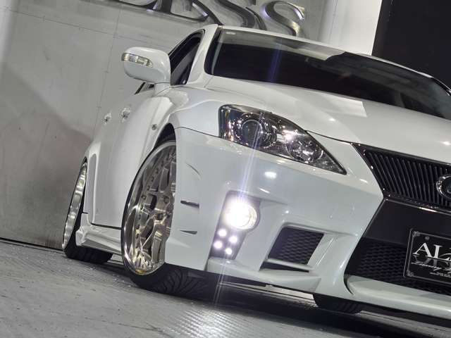 LEXUS IS250