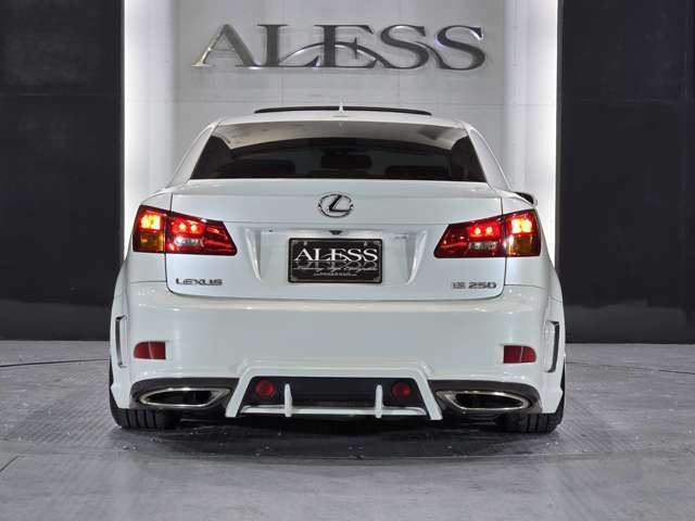 LEXUS IS250