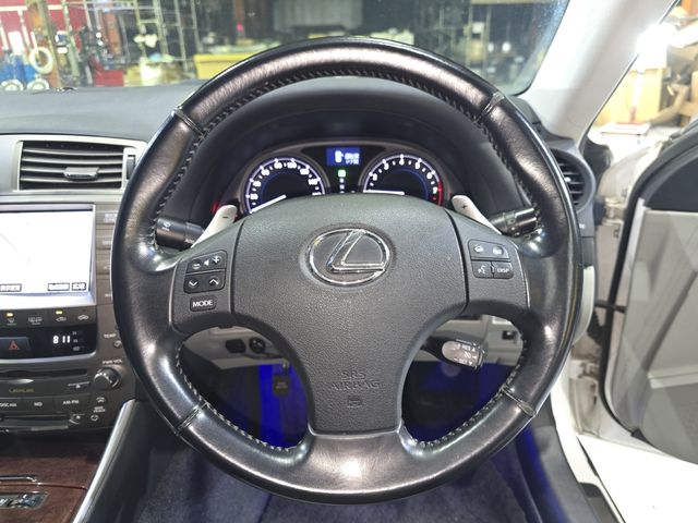 LEXUS IS250