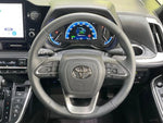 VOXY HYBRID