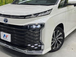 VOXY HYBRID