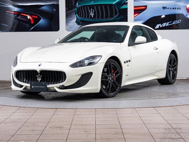 MASERATI GRANTURISMO