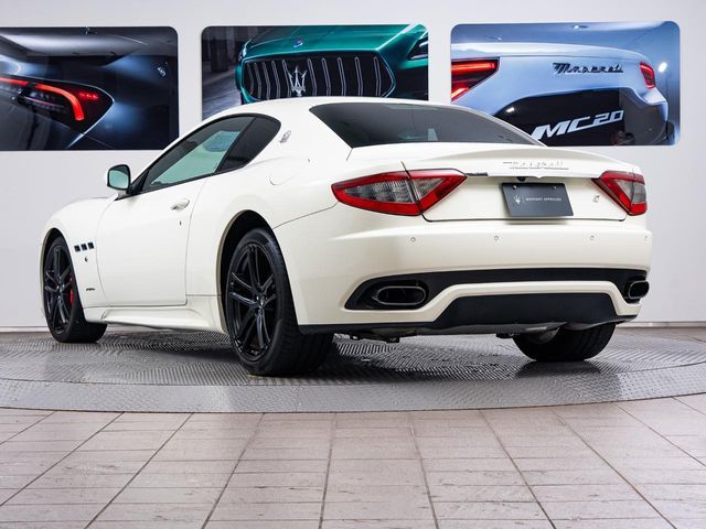 MASERATI GRANTURISMO