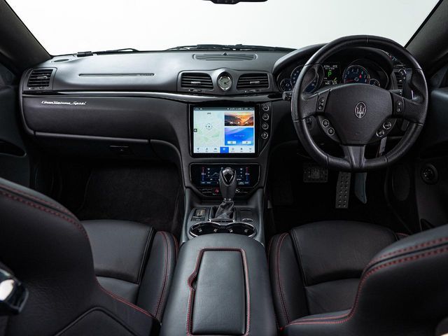 MASERATI GRANTURISMO