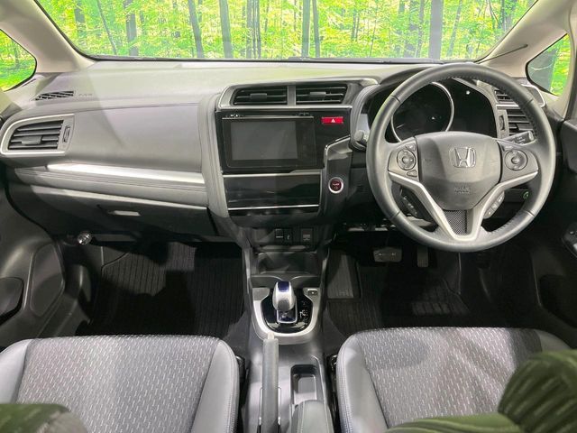 FIT HYBRID