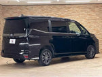 VOXY HYBRID 4WD