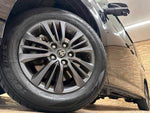 VOXY HYBRID 4WD
