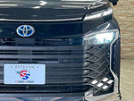 VOXY HYBRID 4WD