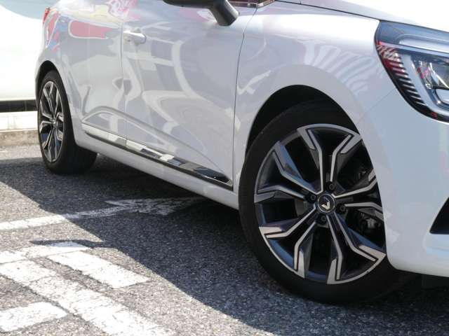 RENAULT LUTECIA