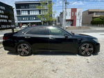 CROWN sedan hybrid