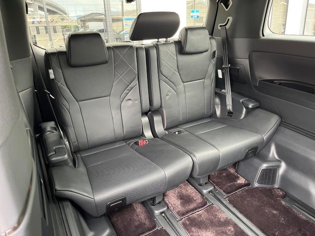 VELLFIRE HYBRID