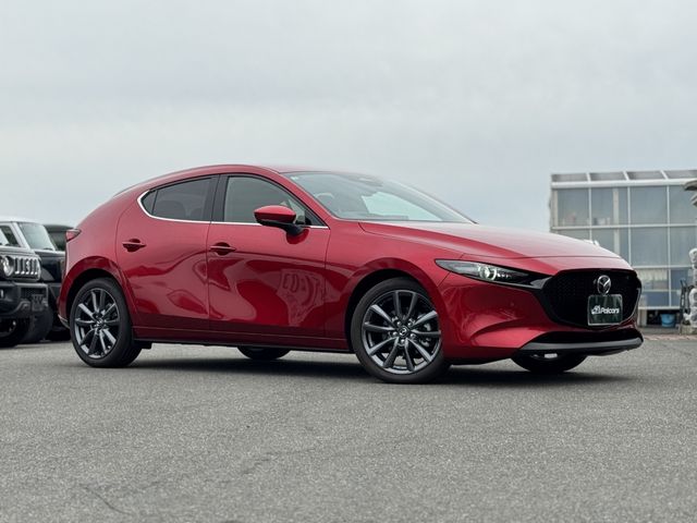 MAZDA3 FASTBACK