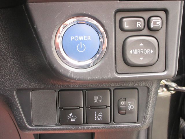 COROLLA FIELDER HYBRID