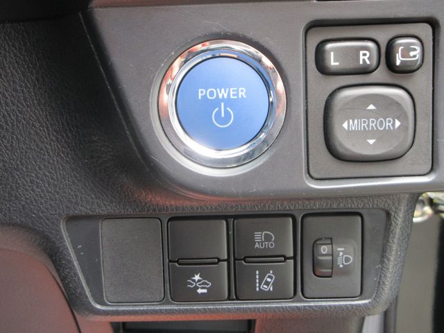 COROLLA FIELDER HYBRID