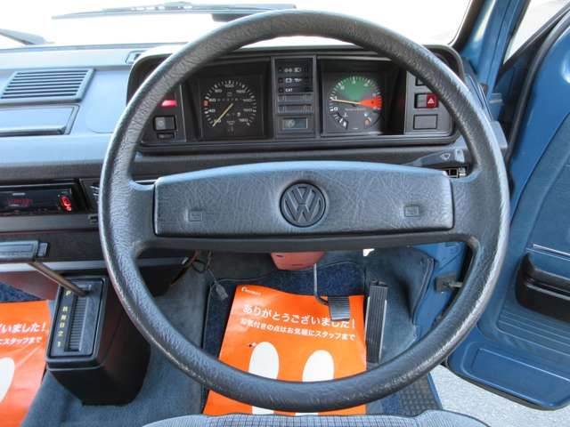 VOLKSWAGEN CARRAVEL