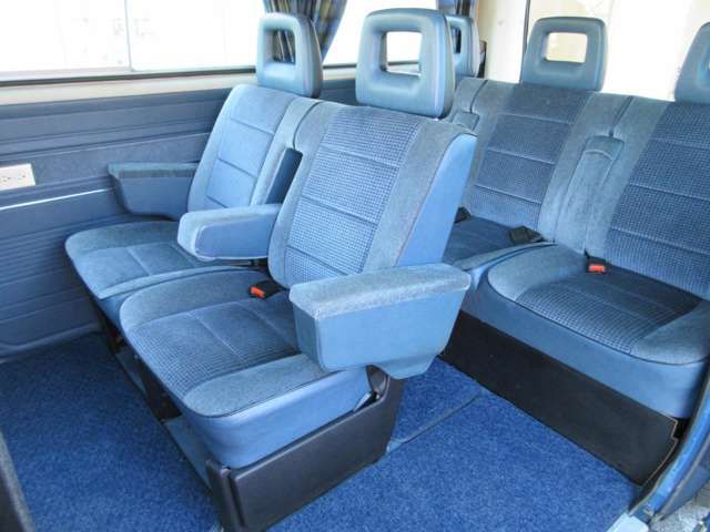 VOLKSWAGEN CARRAVEL