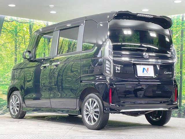 N BOX 4WD
