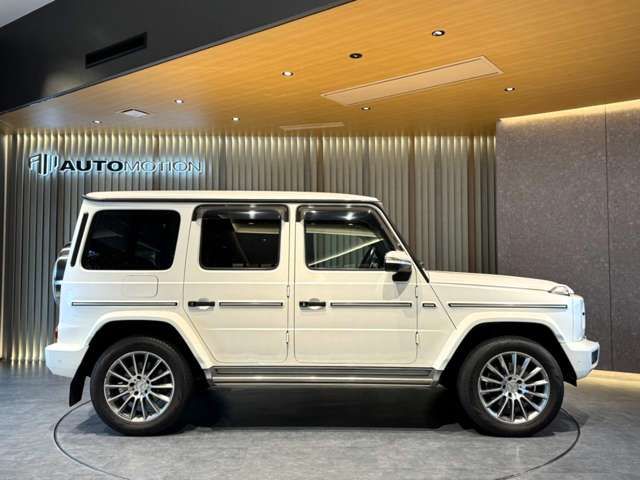 MERCEDES BENZ G-Class