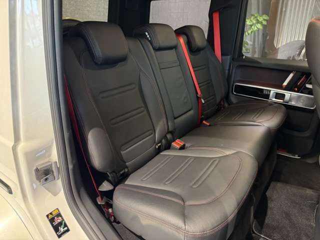 MERCEDES BENZ G-Class