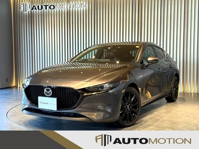 MAZDA3 FASTBACK