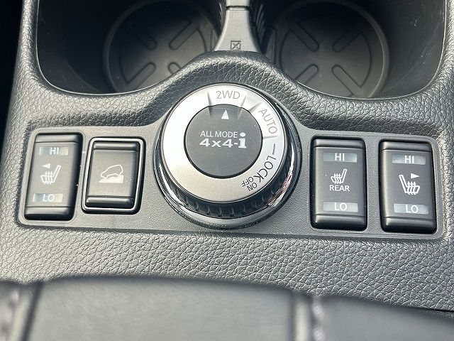 X-TRAIL HYBRID 4WD