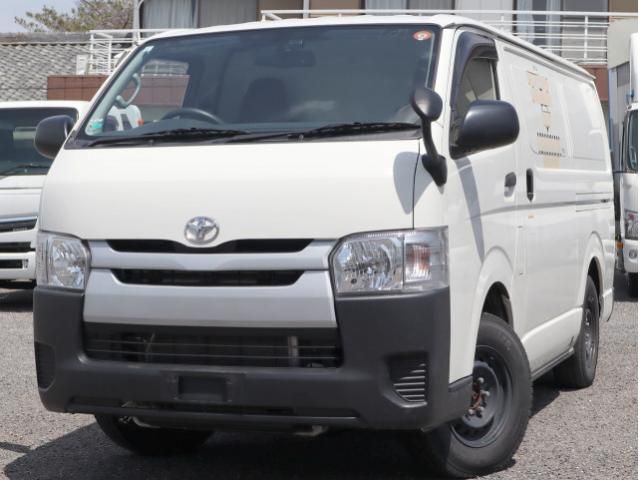HIACE van 4WD