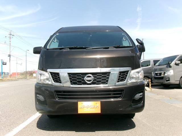 NV350 CARAVAN 4WD