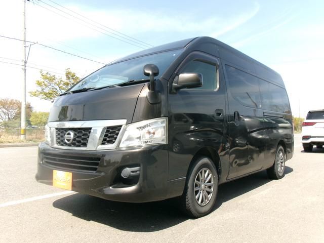 NV350 CARAVAN 4WD