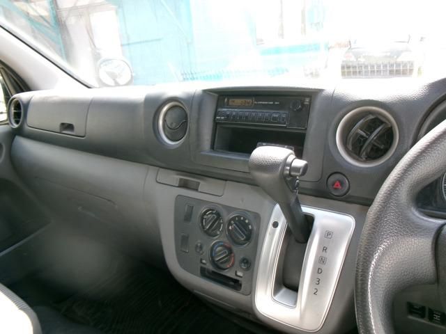NV350 CARAVAN 4WD