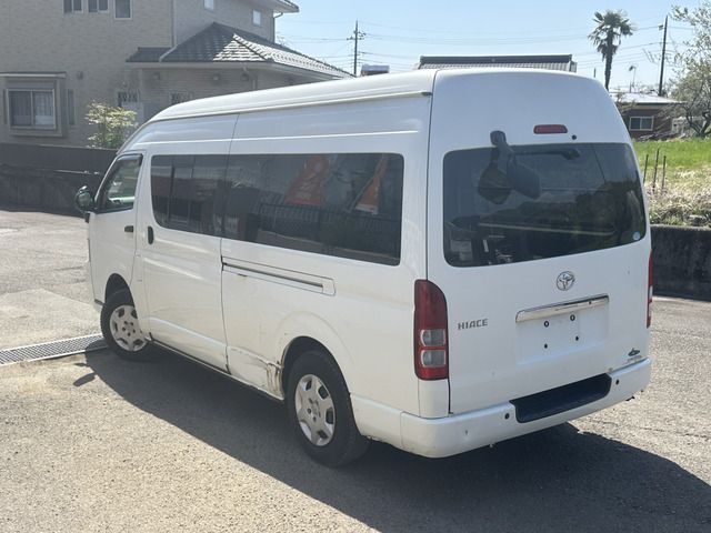 HIACE van 4WD