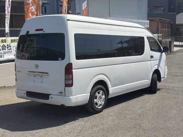 HIACE van 4WD