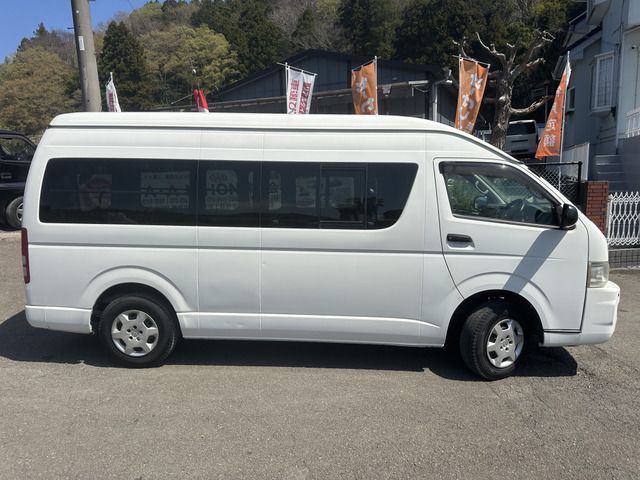 HIACE van 4WD