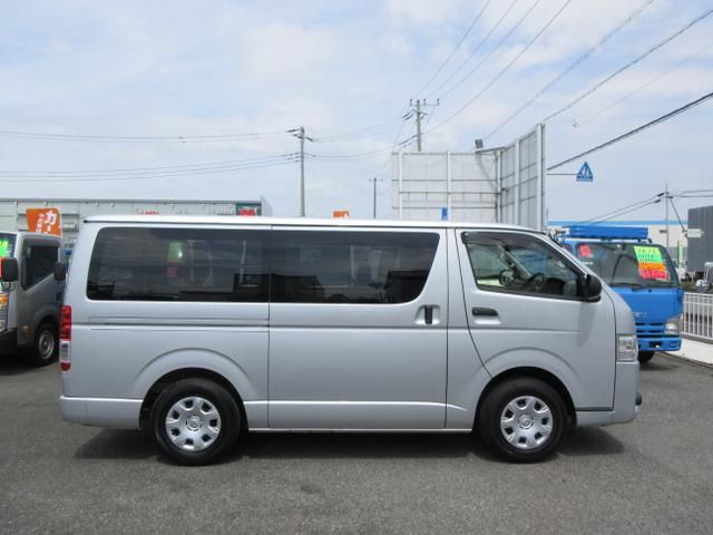 HIACE van 2WD