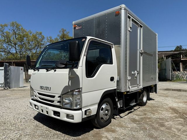 エルフ
