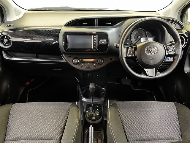 VITZ HYBRID