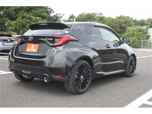 GR YARIS