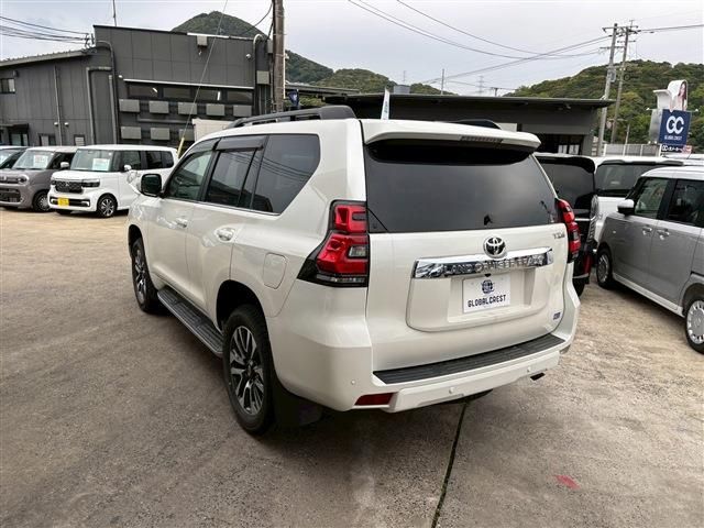 LANDCRUISER PRADO