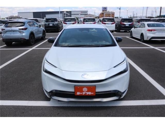 PRIUS 4WD