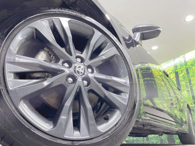 COROLLA TOURING HYBRID 4WD