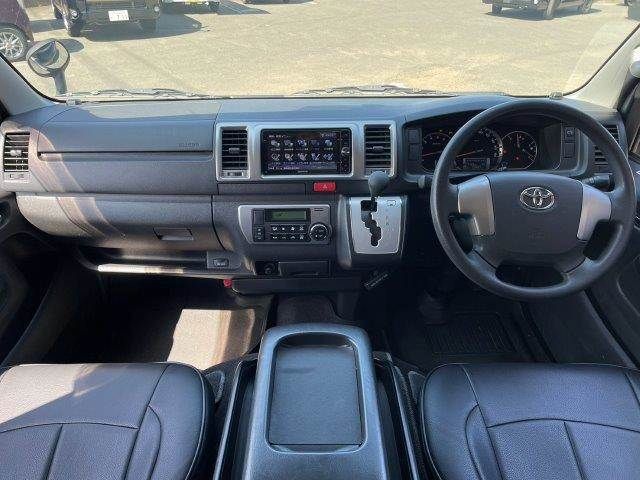 HIACE van 4WD
